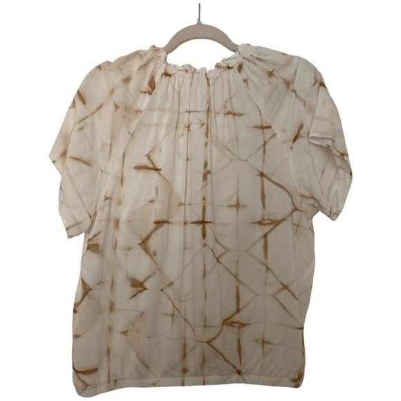 CLOTH & STONE top, size Large, elastic at waist and neckline. Geometric pattern. - Picture 2 of 6